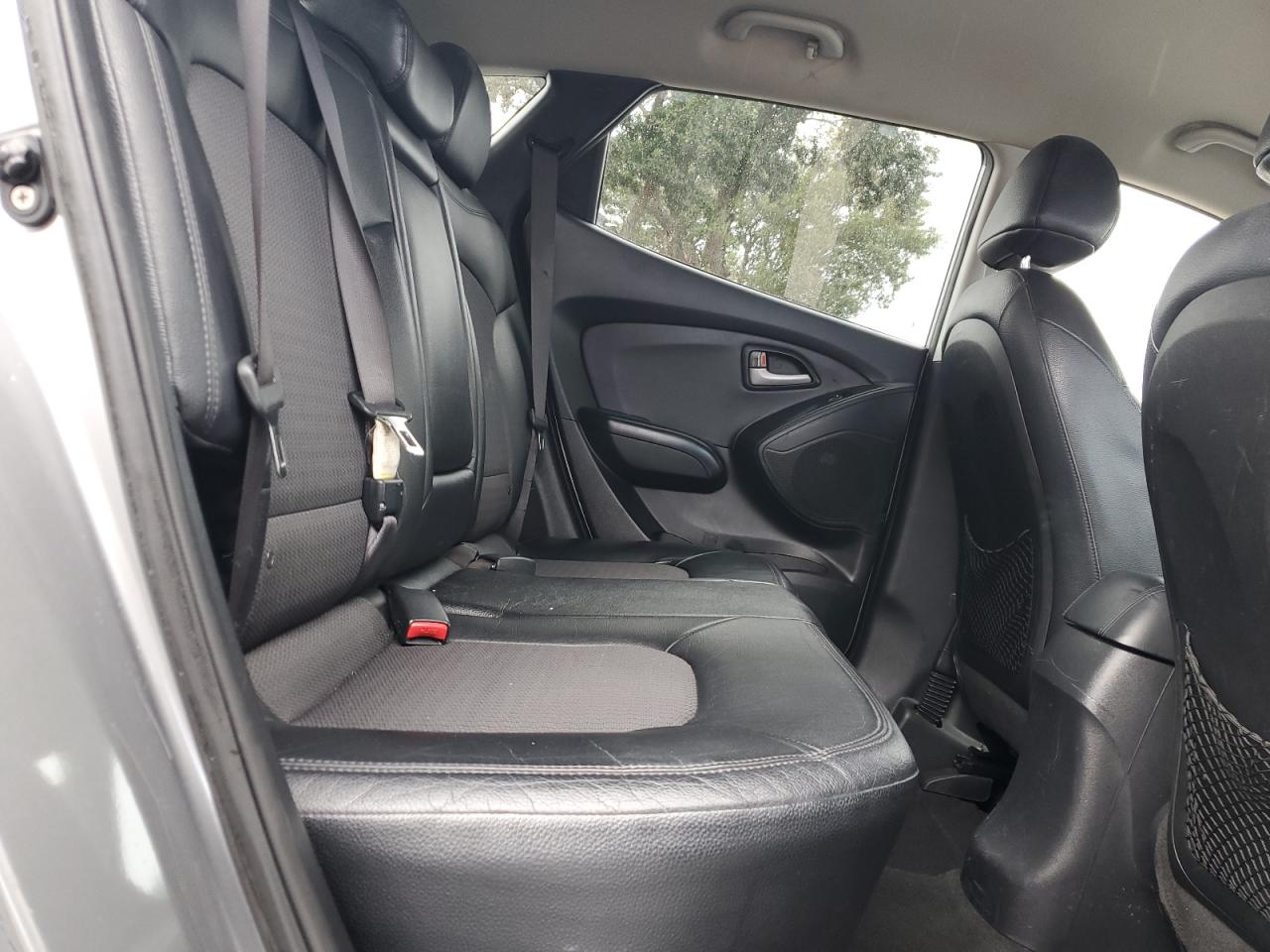 2011 Hyundai Tucson Gls VIN: KM8JU3AC3BU222400 Lot: 82191375