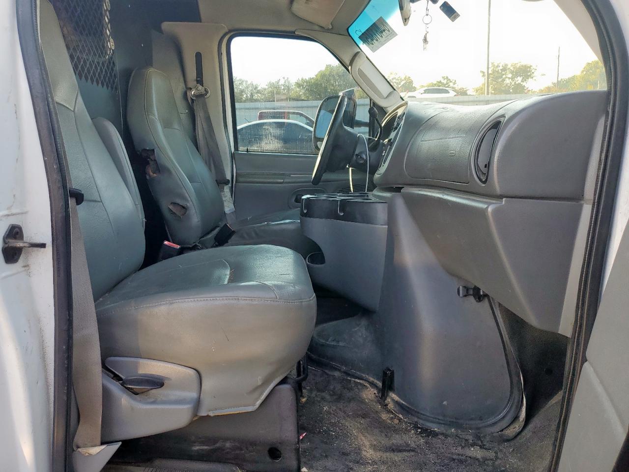 2008 Ford Econoline E250 Van VIN: 1FTNE24W18DA31392 Lot: 84481345