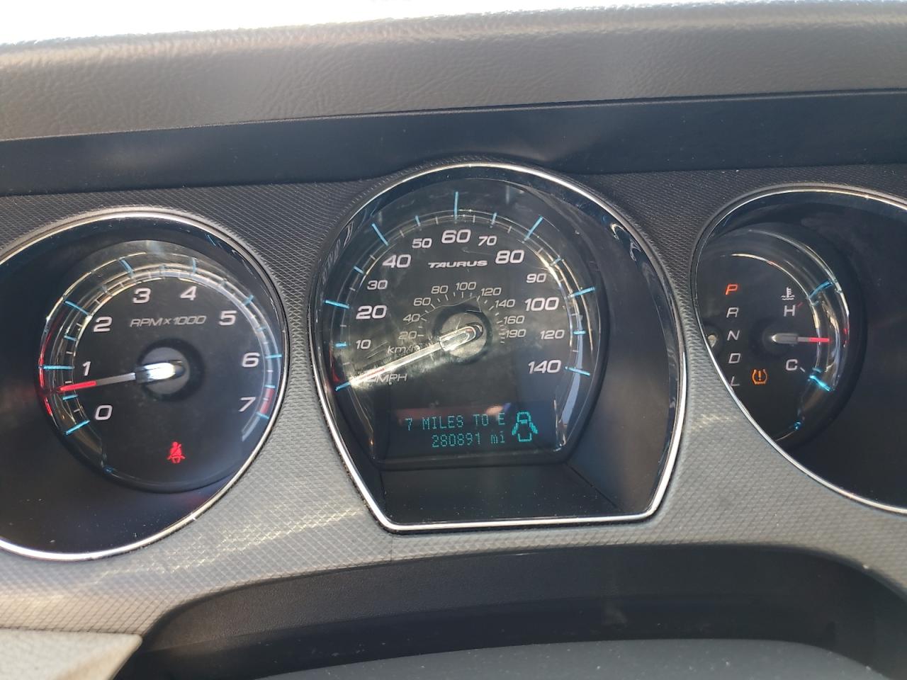 2011 Ford Taurus Se VIN: 1FAHP2DW7BG110715 Lot: 90848495