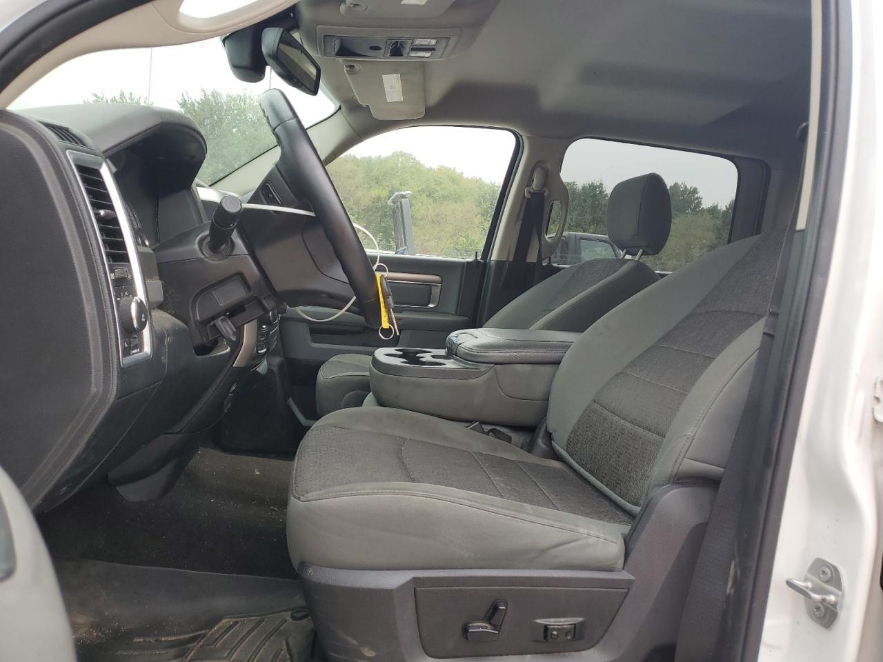 2016 Ram 1500 Slt VIN: 1C6RR7LG3GS205512 Lot: 85718725