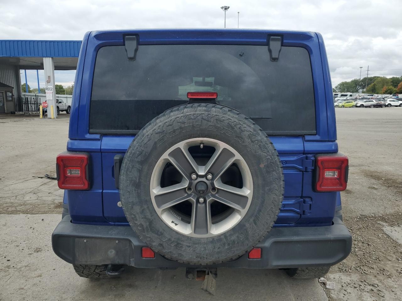 2018 Jeep Wrangler Unlimited Sahara VIN: 1C4HJXEG2JW315539 Lot: 82266525