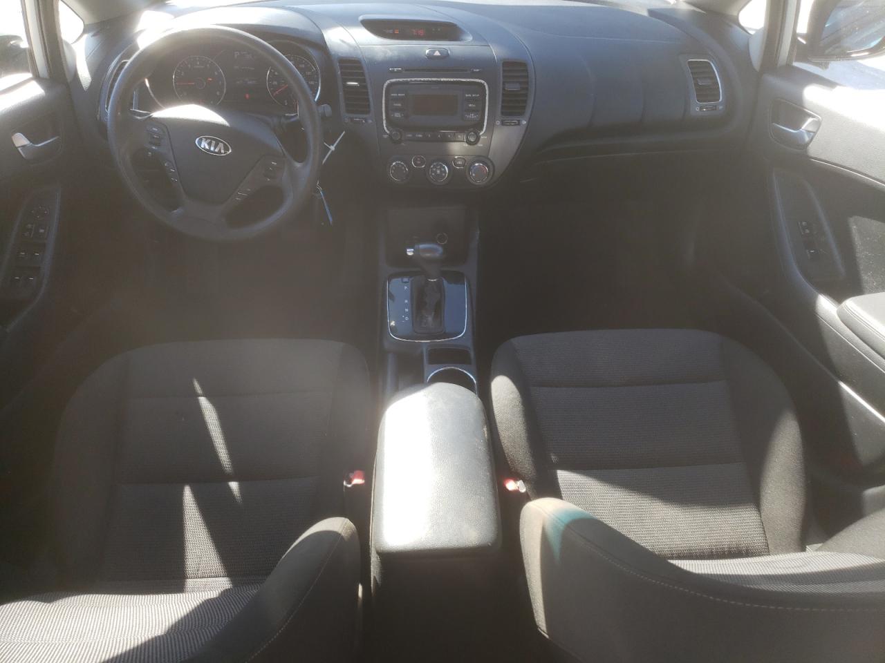 2017 Kia Forte Lx VIN: 3KPFK4A77HE110814 Lot: 82413485
