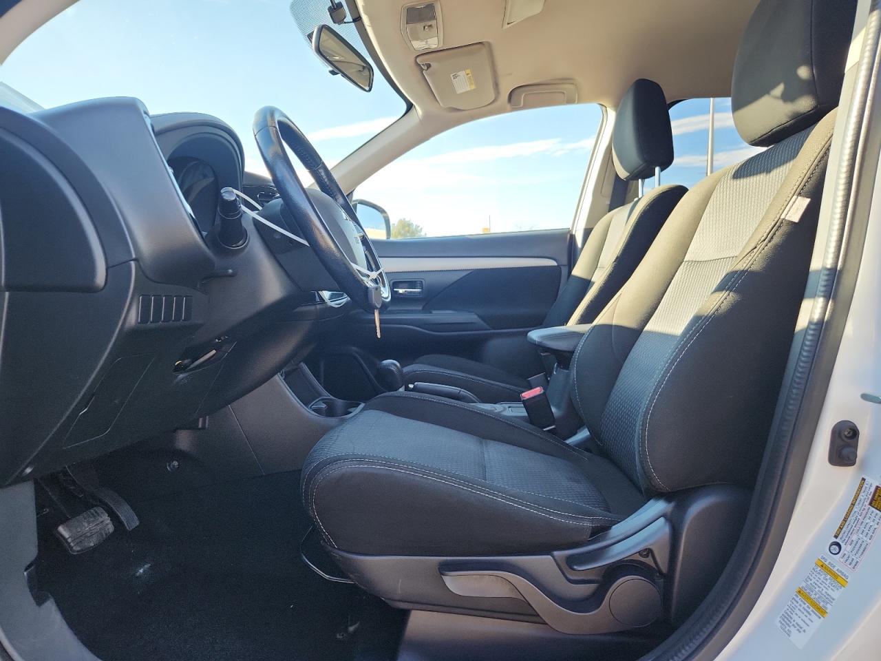 2016 Mitsubishi Outlander Es VIN: JA4AD2A31GZ054002 Lot: 86485395