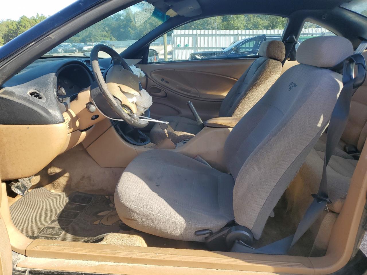 1997 Ford Mustang VIN: 1FALP4041VF127207 Lot: 84994255