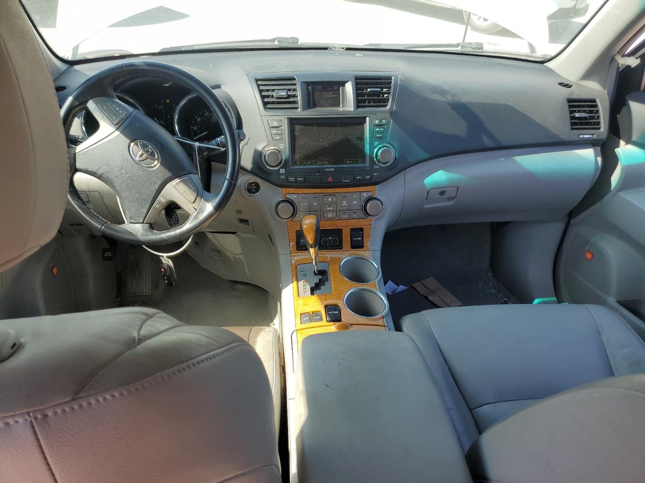 2008 Toyota Highlander Hybrid Limited VIN: JTEEW44A082020663 Lot: 84610745