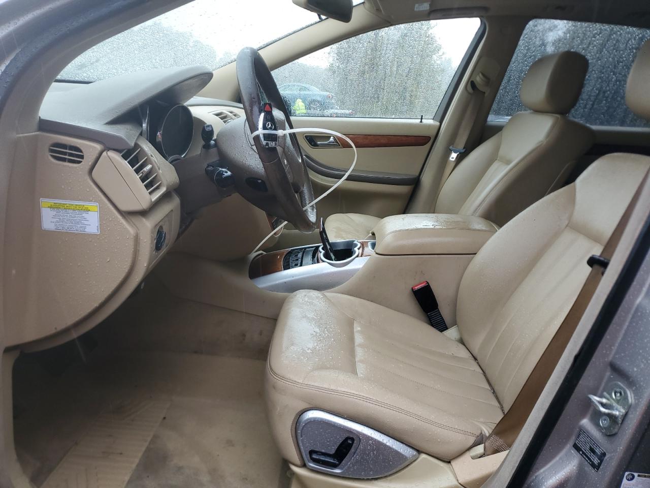 2007 Mercedes-Benz R 350 VIN: 4JGCB65E27A046251 Lot: 82396025