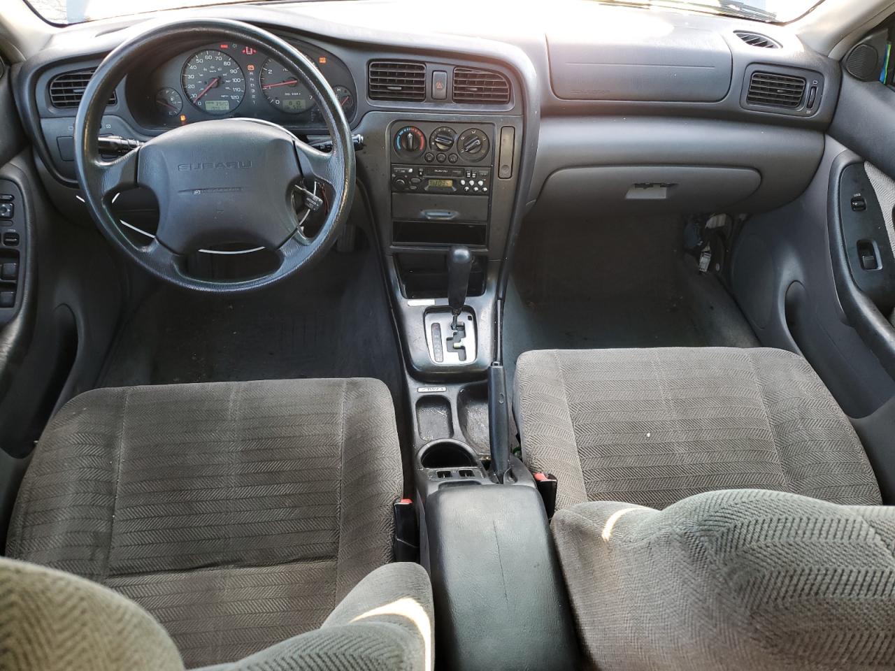 2001 Subaru Legacy L VIN: 4S3BE635117211592 Lot: 86539665