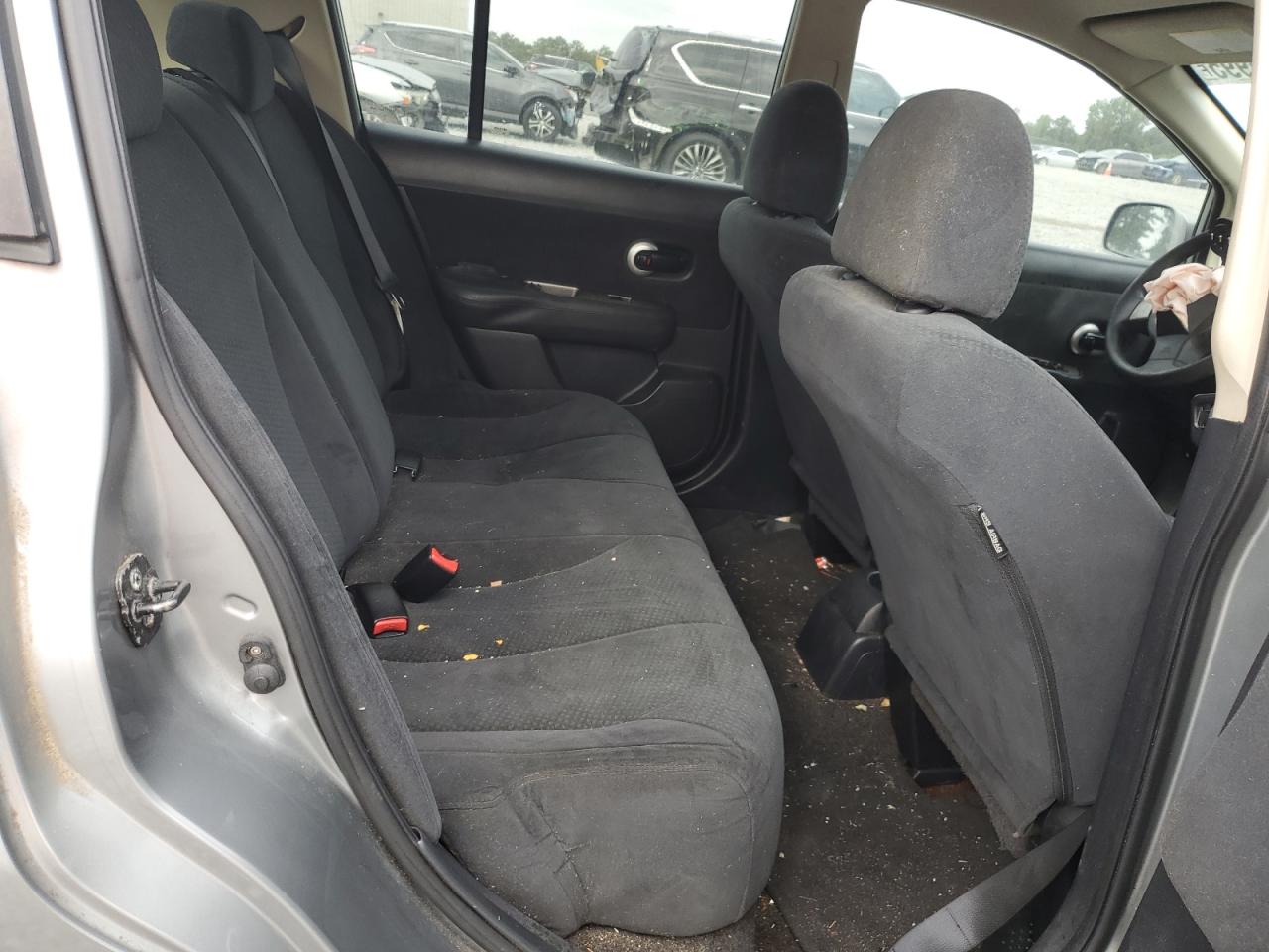 2010 Nissan Versa S VIN: 3N1BC1CP0AL377806 Lot: 85185995