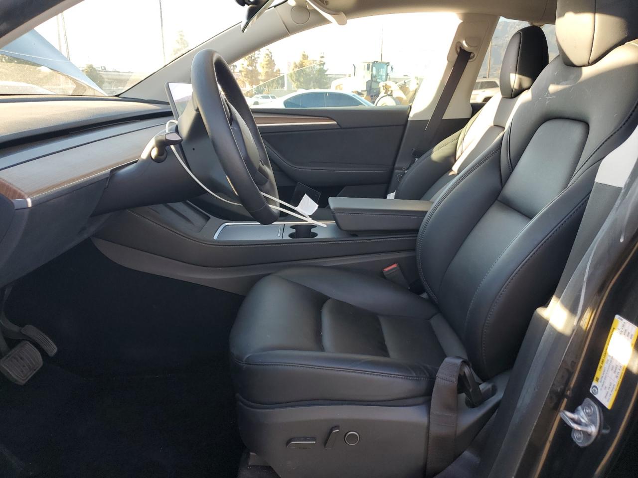 2025 Tesla Model Y VIN: 7SAYGDED4SF316560 Lot: 89687205