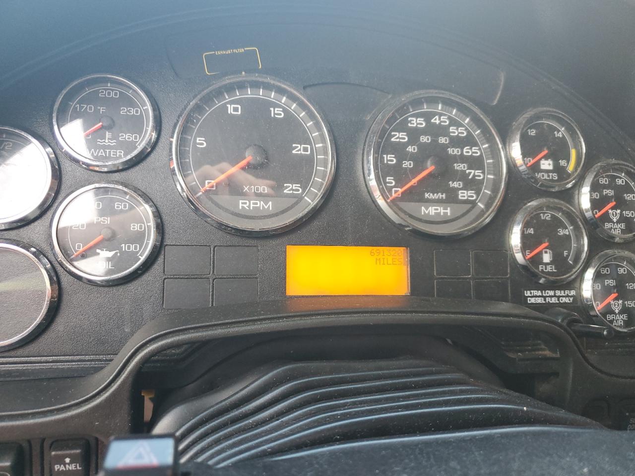 2015 International Prostar VIN: 3HSDJSNR1FN654322 Lot: 85820295