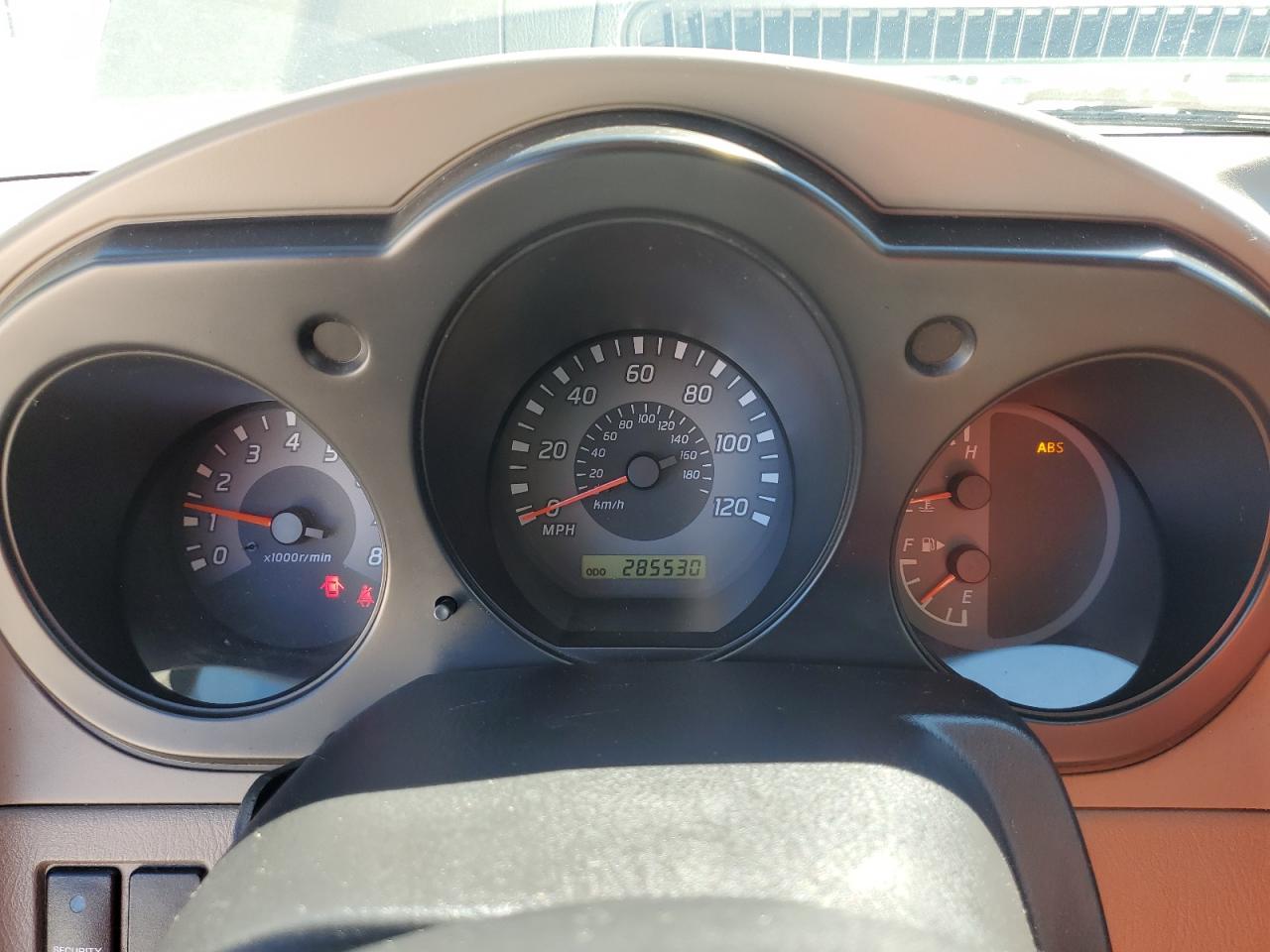 2002 Nissan Xterra Xe VIN: 5N1ED28T02C583834 Lot: 86491905