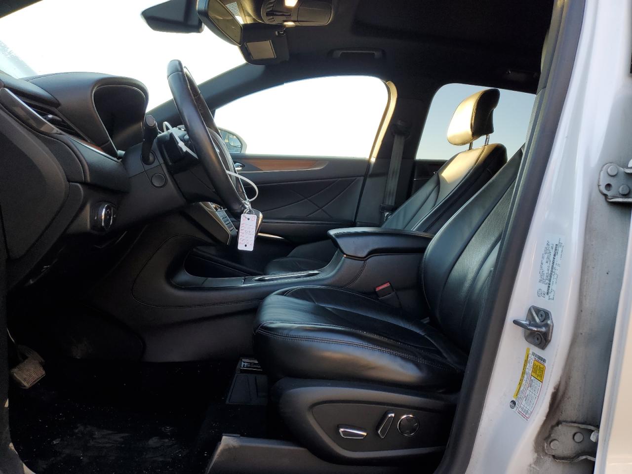 2018 Lincoln Mkc Select VIN: 5LMCJ2D92JUL07591 Lot: 84402105