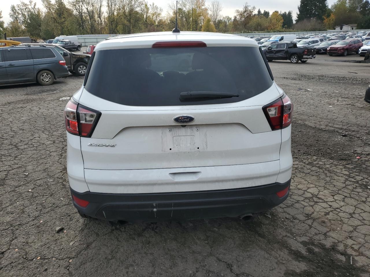 2017 Ford Escape Se VIN: 1FMCU0G97HUC97063 Lot: 90799105