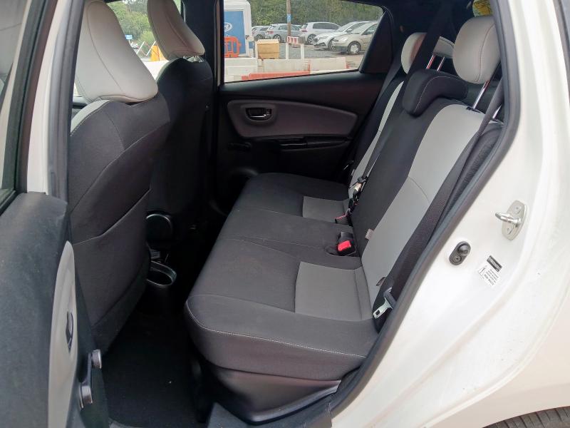 2016 TOYOTA YARIS DESIGN HYBRID VVT-I 