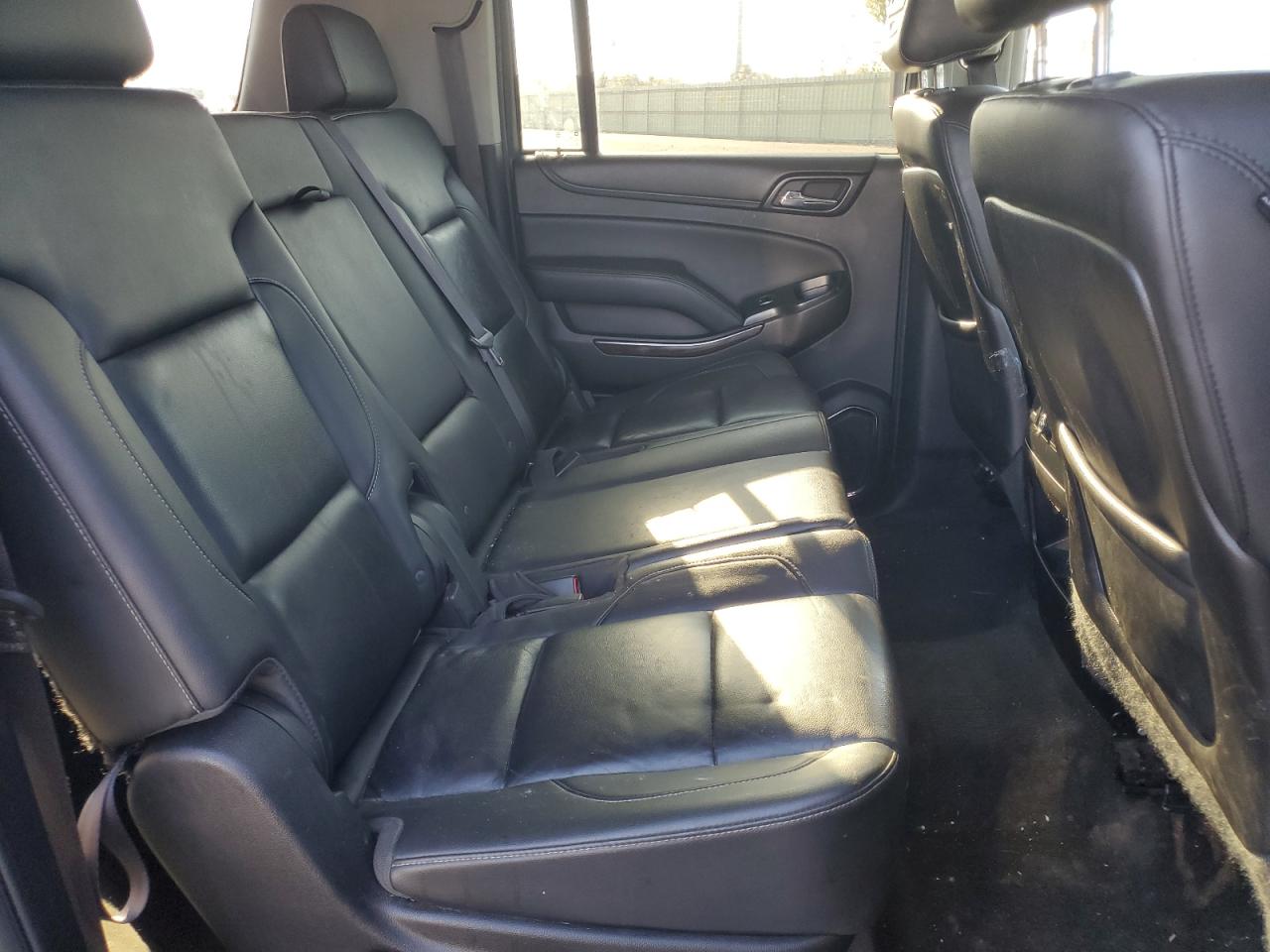 2015 Chevrolet Suburban K1500 Lt VIN: 1GNSKJKC5FR140654 Lot: 82438495