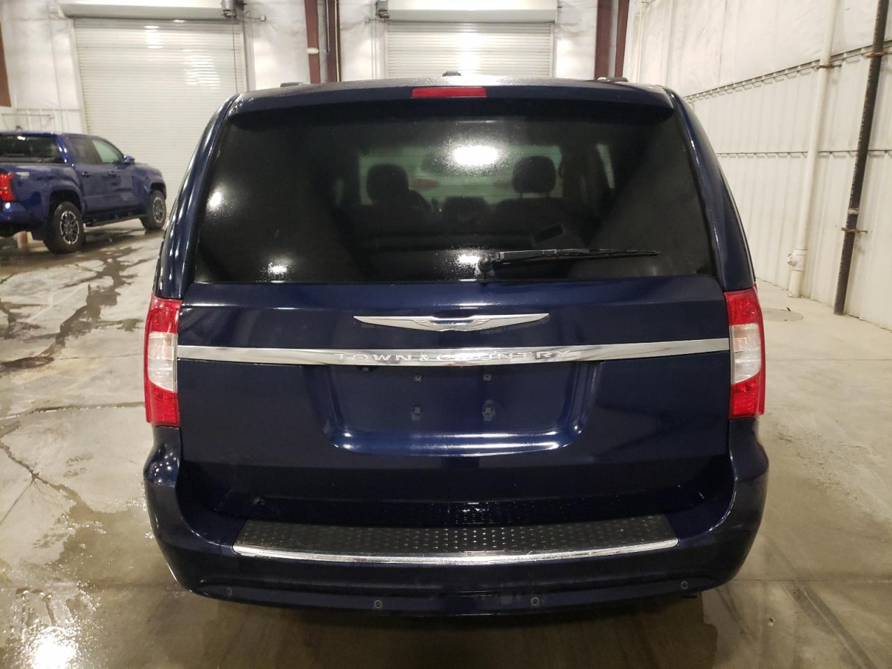 2014 Chrysler Town & Country Touring L VIN: 2C4RC1CG6ER108083 Lot: 84587275