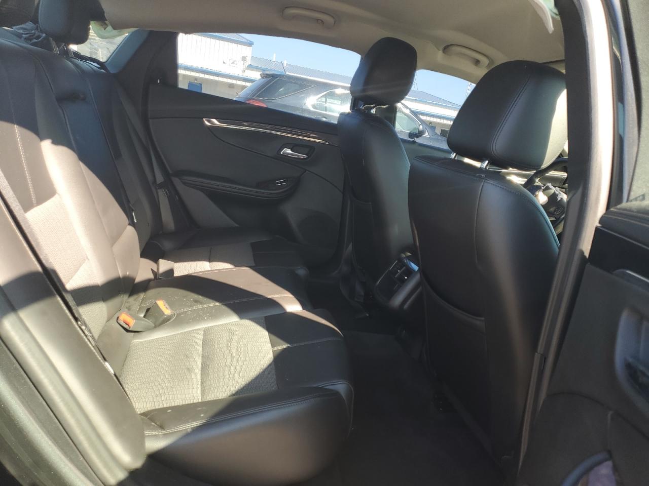 2015 Chevrolet Impala Lt VIN: 1G1125S38FU135627 Lot: 85492005