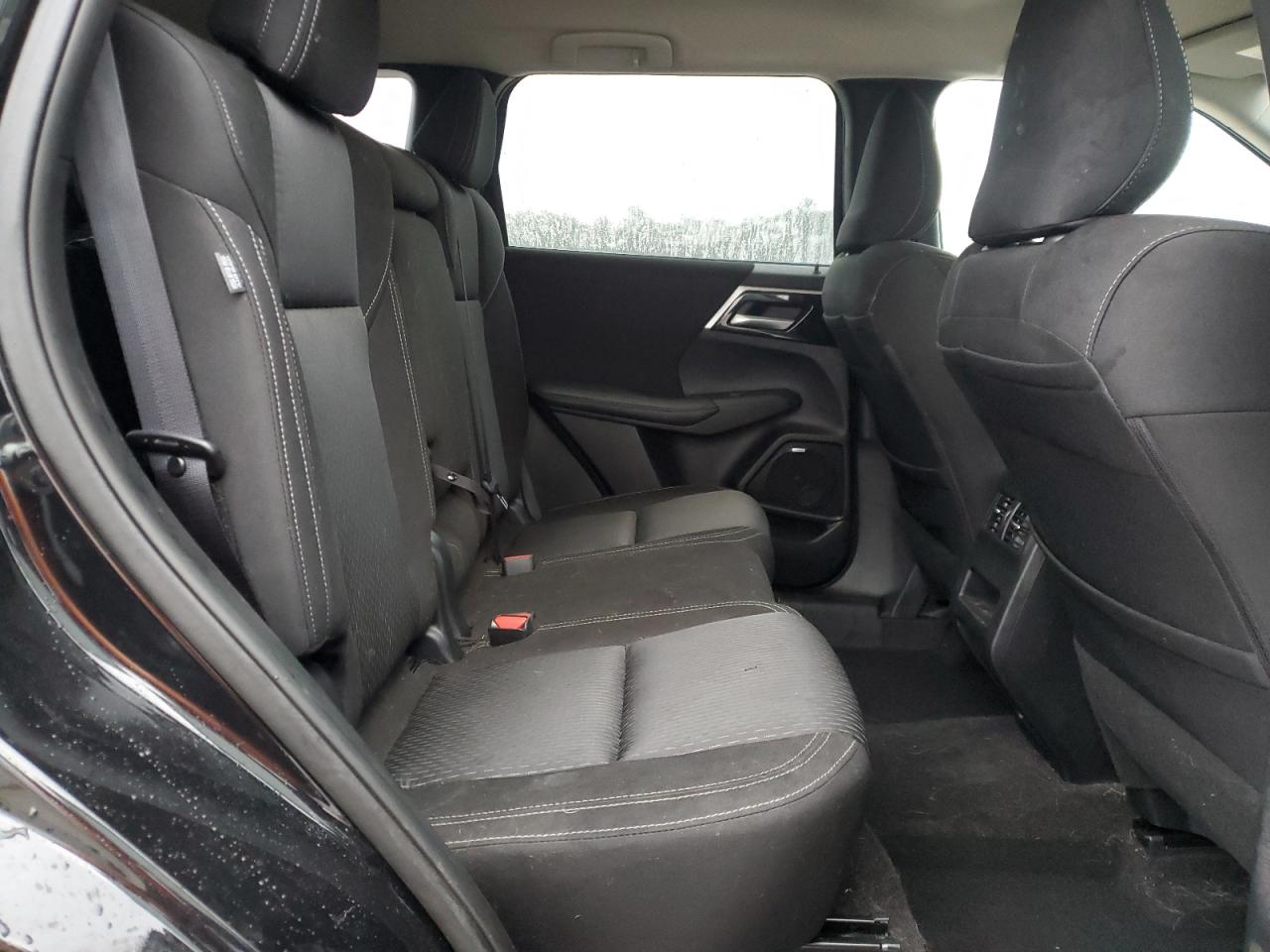 2025 Mitsubishi Outlander Es VIN: JA4J3UA82SZ024509 Lot: 89457205