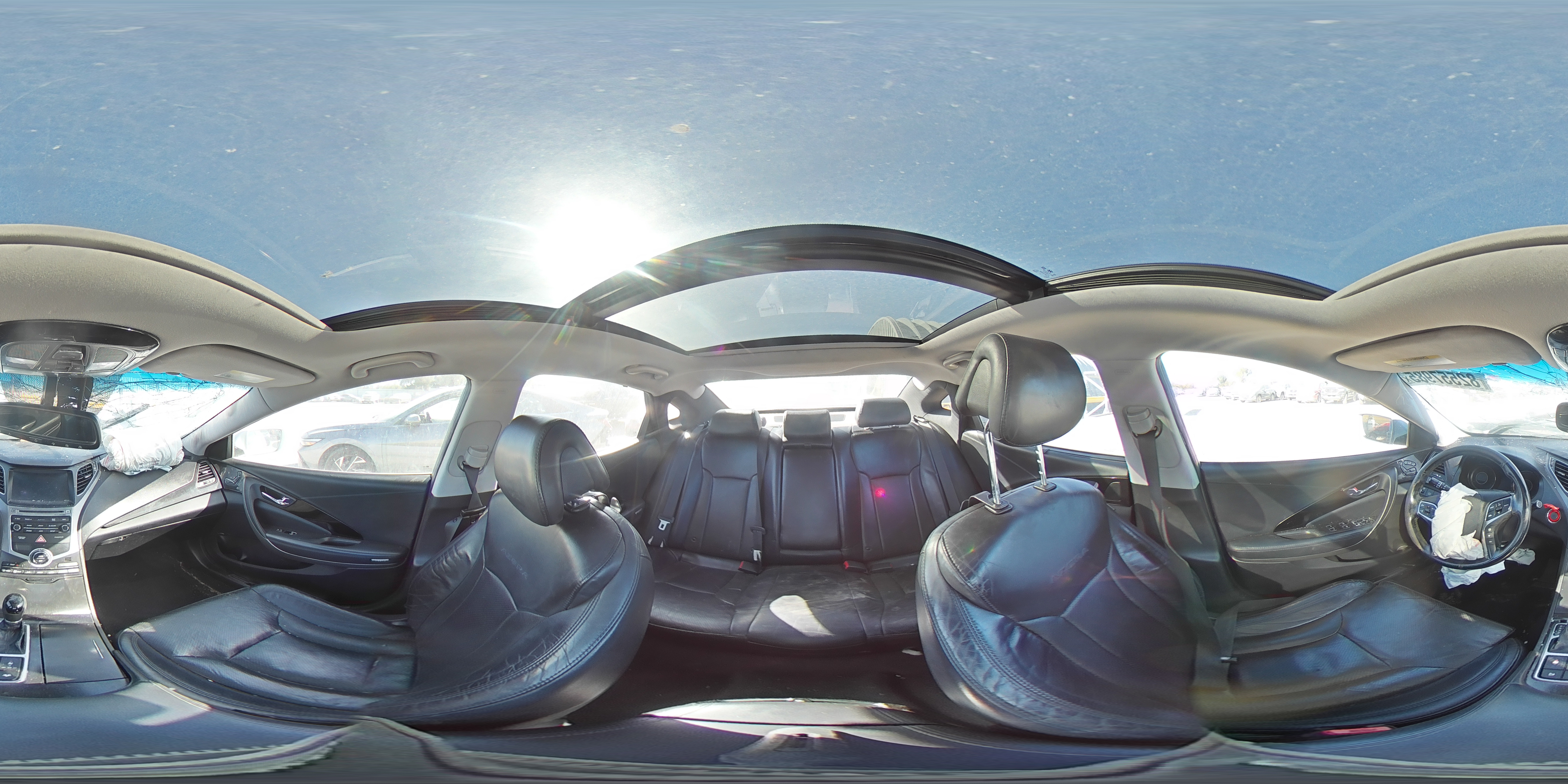 2015 Hyundai Azera Limited VIN: KMHFH4JG9FA439055 Lot: 82557985