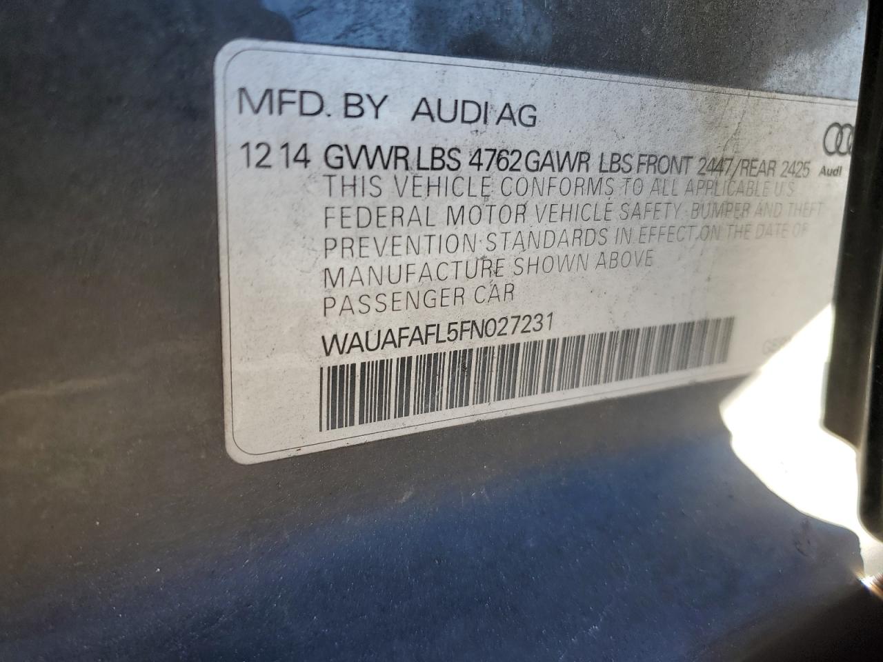 2015 Audi A4 Premium VIN: WAUAFAFL5FN027231 Lot: 82684175