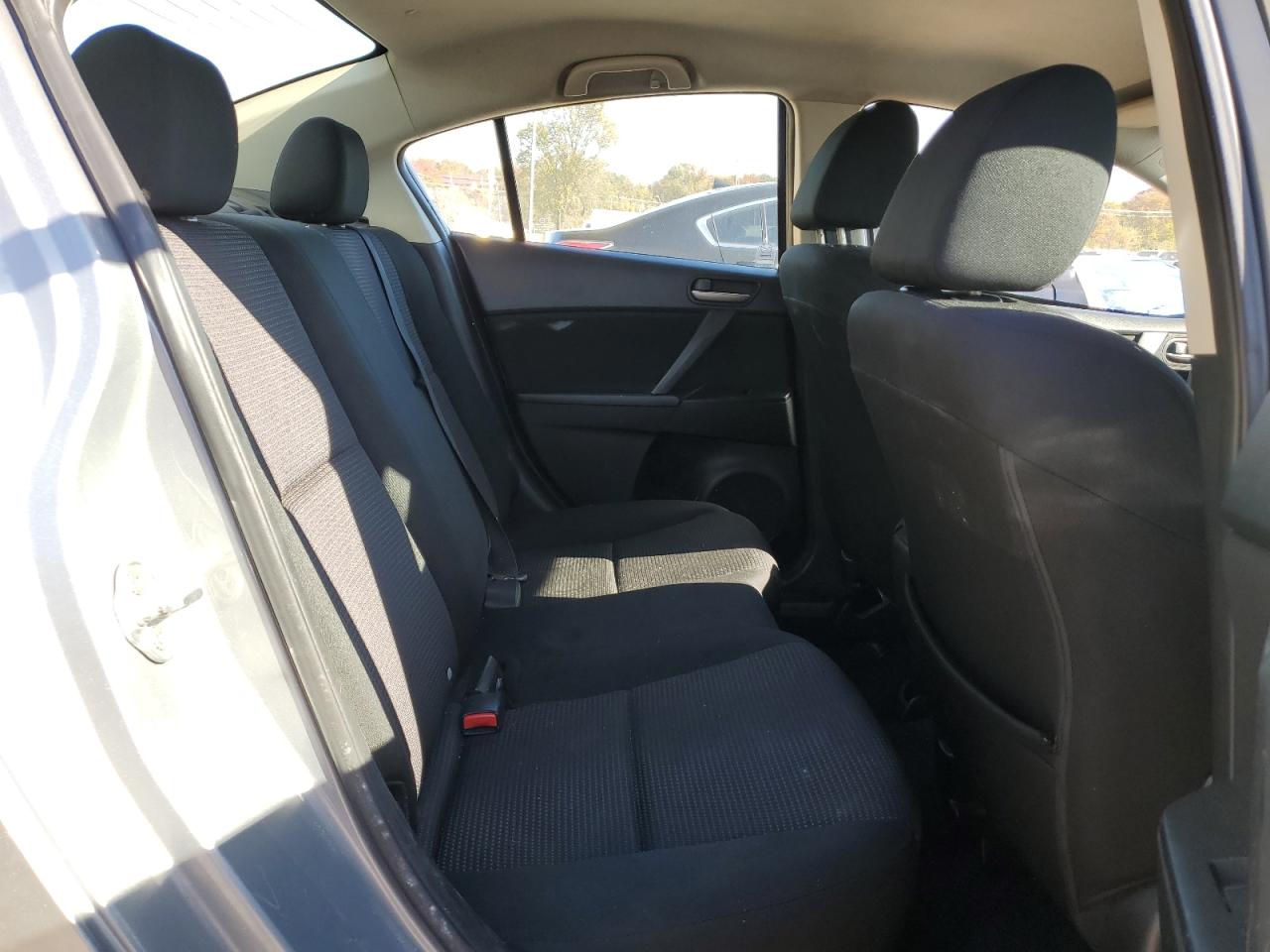 2013 Mazda 3 I VIN: JM1BL1TG5D1757555 Lot: 89632485