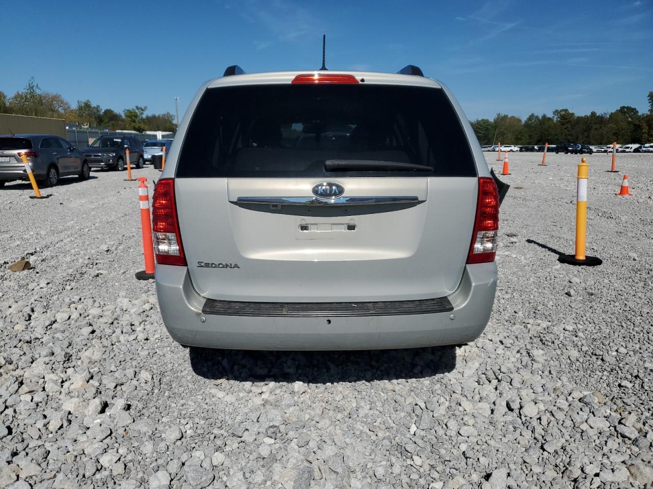 2012 Kia Sedona Lx VIN: KNDMG4C77C6483498 Lot: 82364455