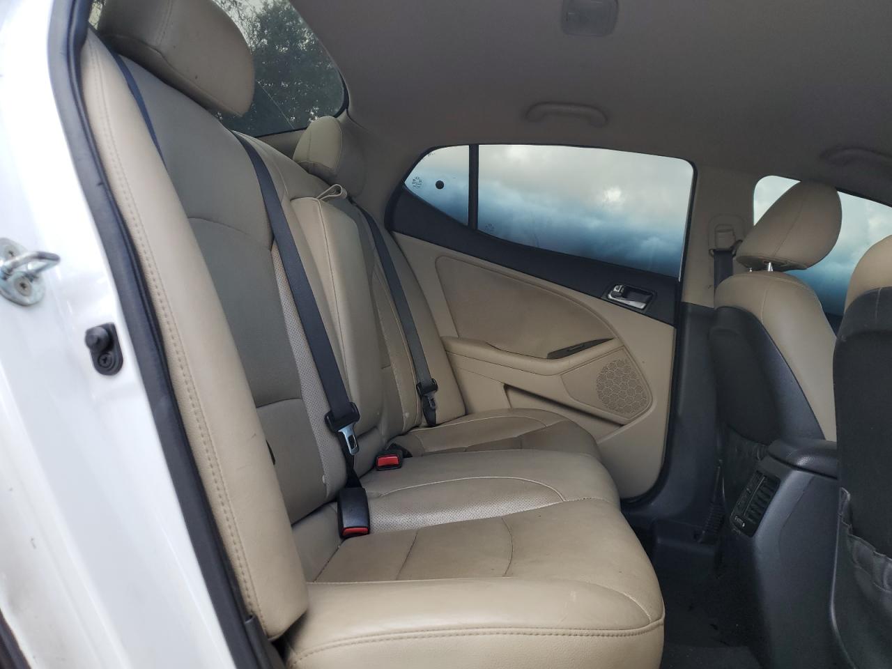 2015 Kia Optima Ex VIN: 5XXGN4A70FG490109 Lot: 82346765