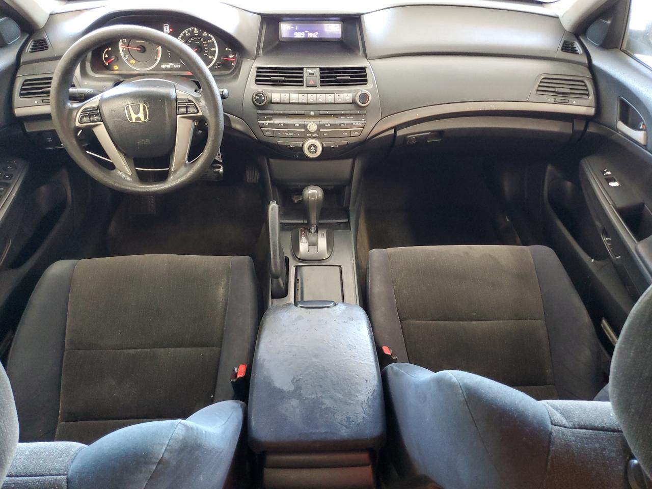 2010 Honda Accord Lxp VIN: 1HGCP2F42AA044917 Lot: 84200815