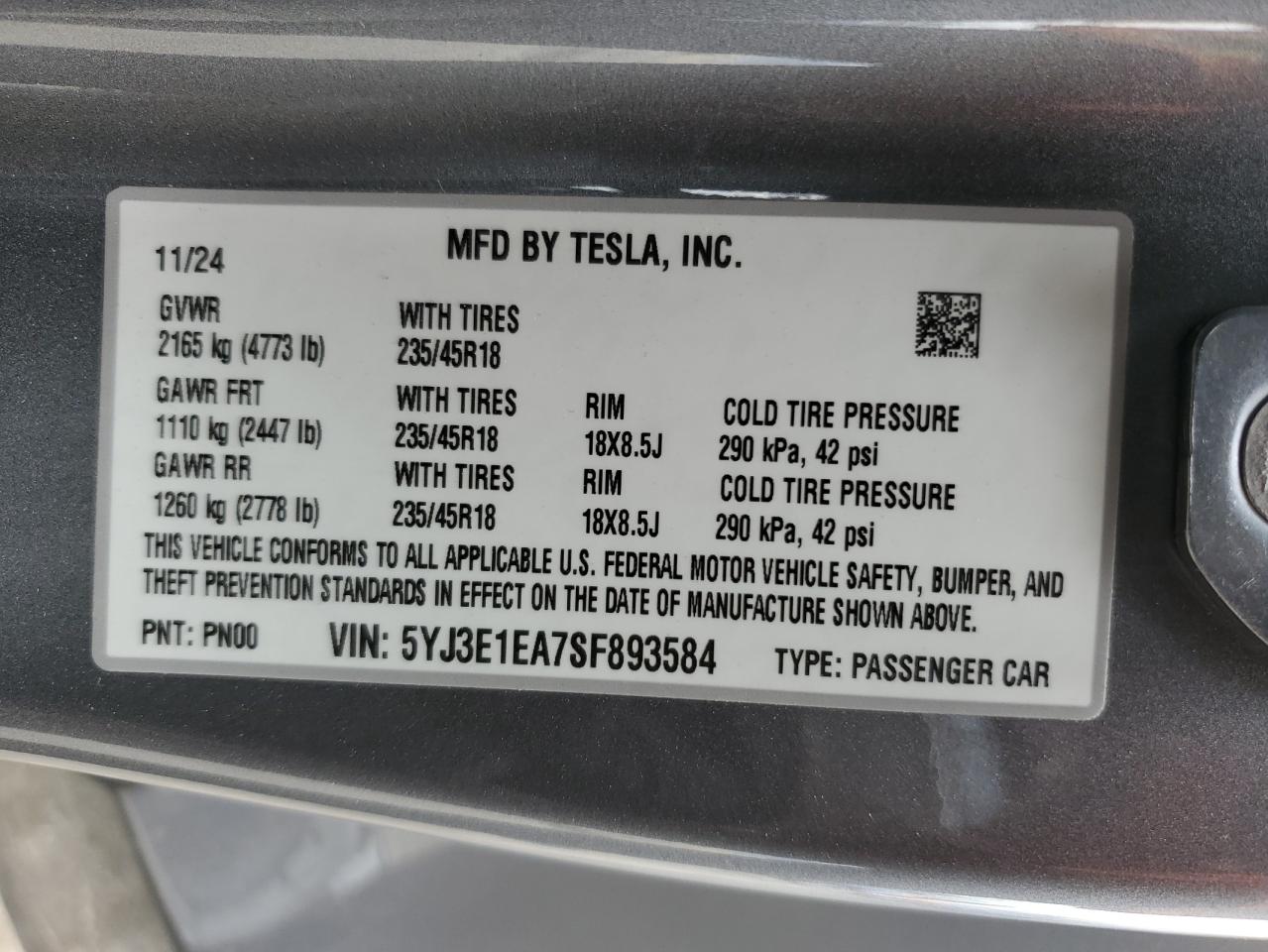 2025 Tesla Model 3 VIN: 5YJ3E1EA7SF893584 Lot: 84391305
