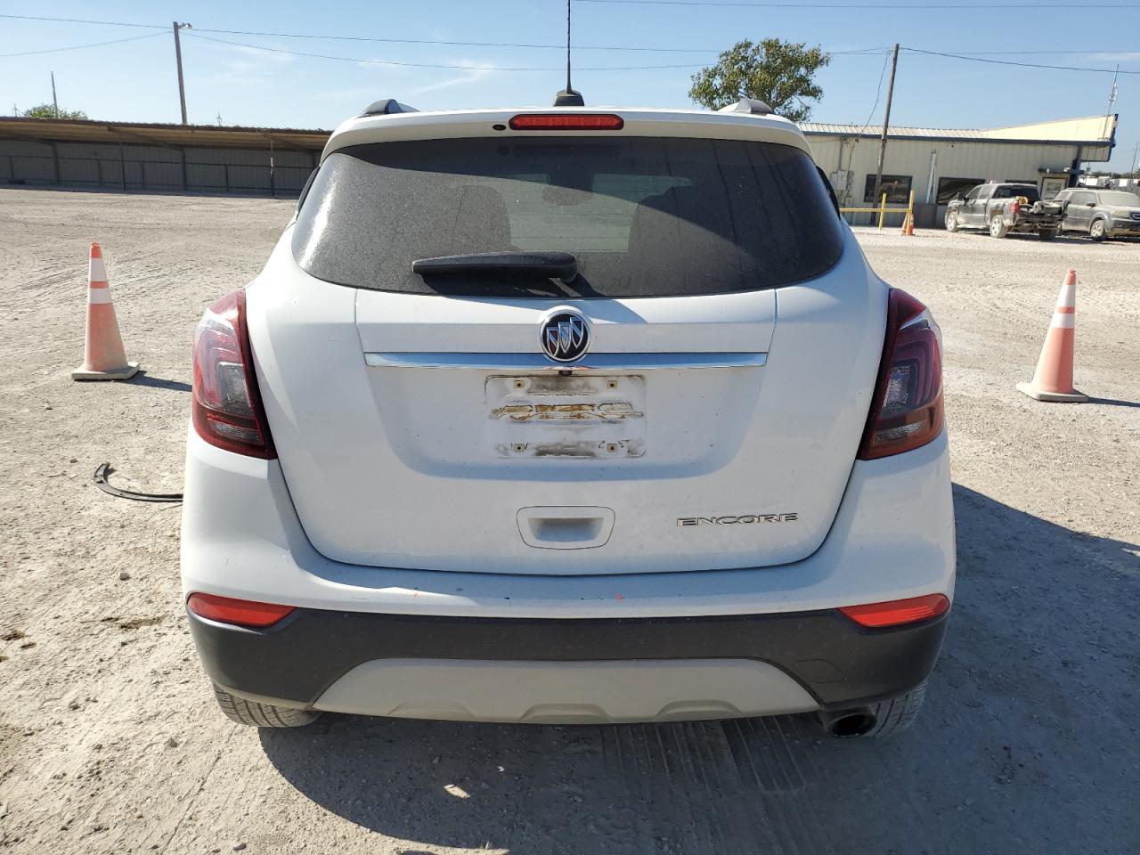 2019 Buick Encore Essence VIN: KL4CJCSM6KB812111 Lot: 82626145