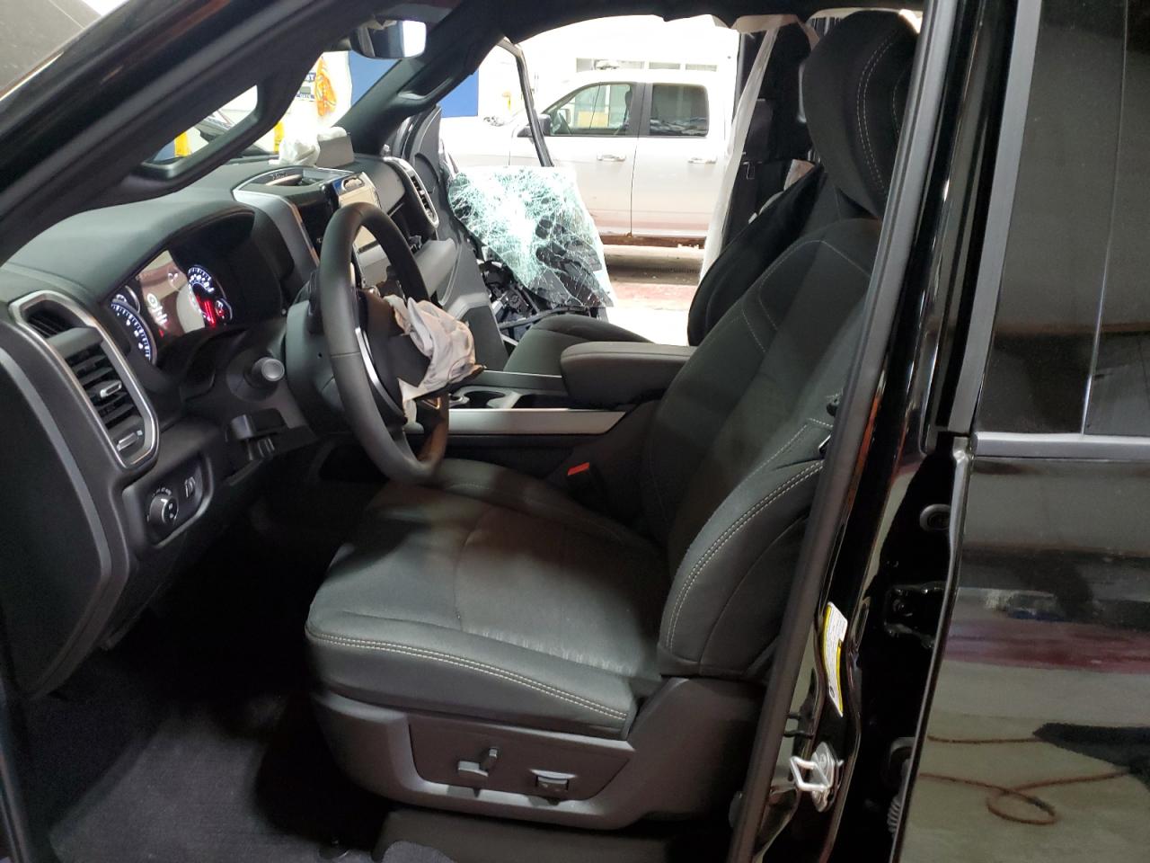 2025 Ram 2500 Big Horn VIN: 3C6UR5DJ2SG540219 Lot: 86428435