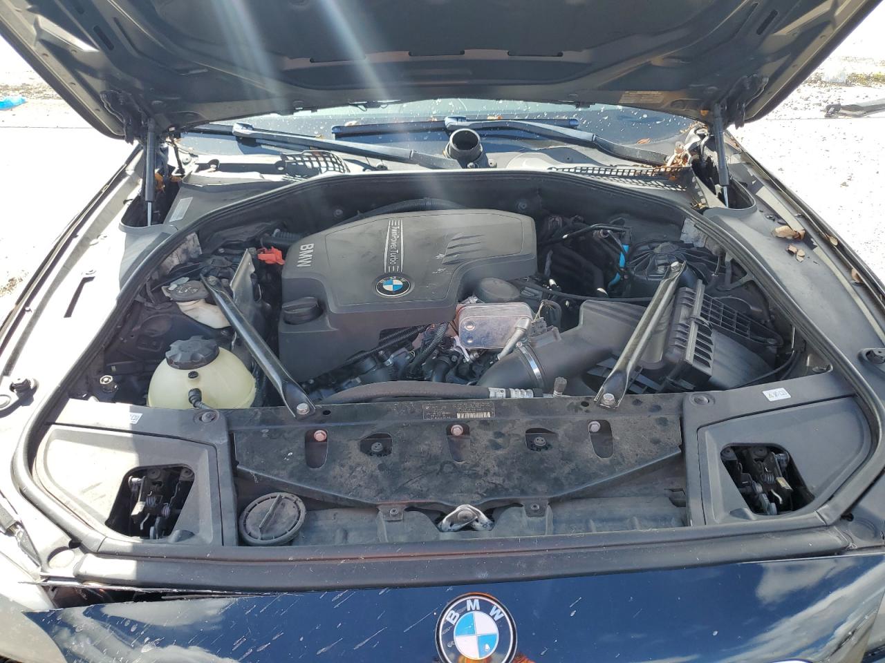 2012 BMW 528 I VIN: WBAXG5C57CDX05502 Lot: 85175525