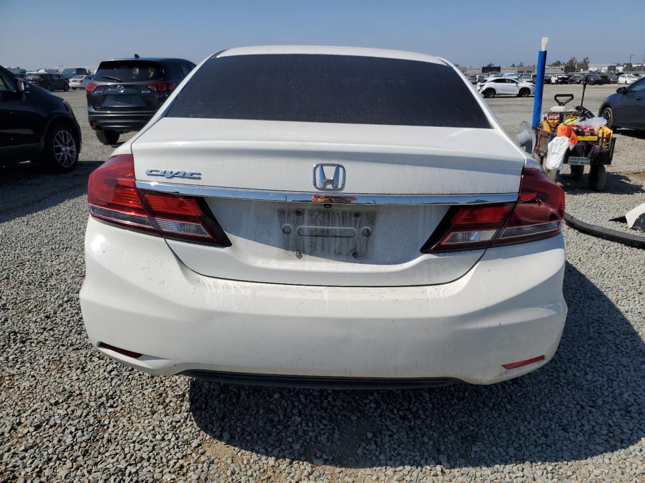 2015 Honda Civic Lx VIN: 19XFB2F53FE203306 Lot: 82316135