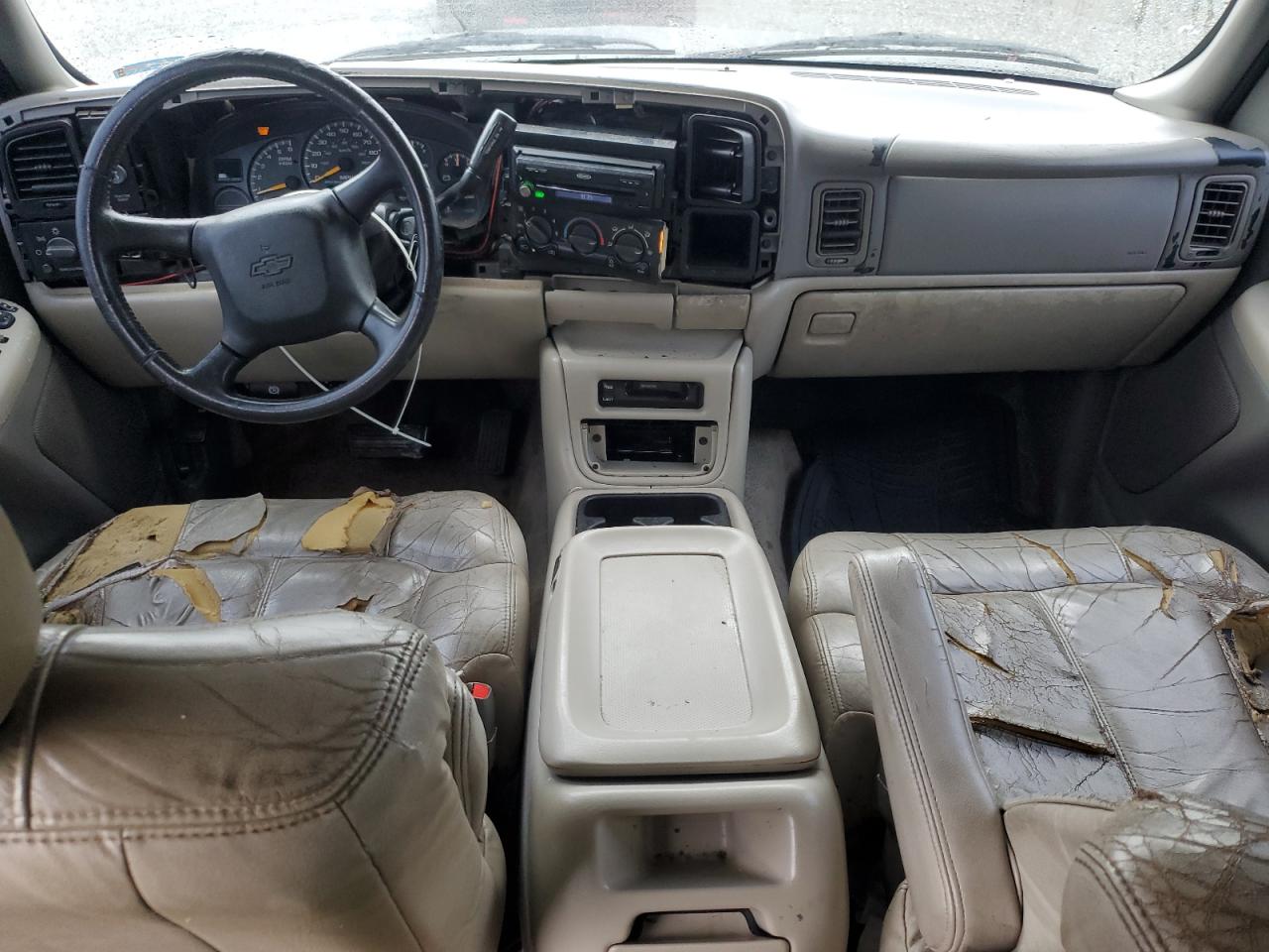 2000 Chevrolet Suburban C1500 VIN: 3GNEC16T4YG209244 Lot: 90571725