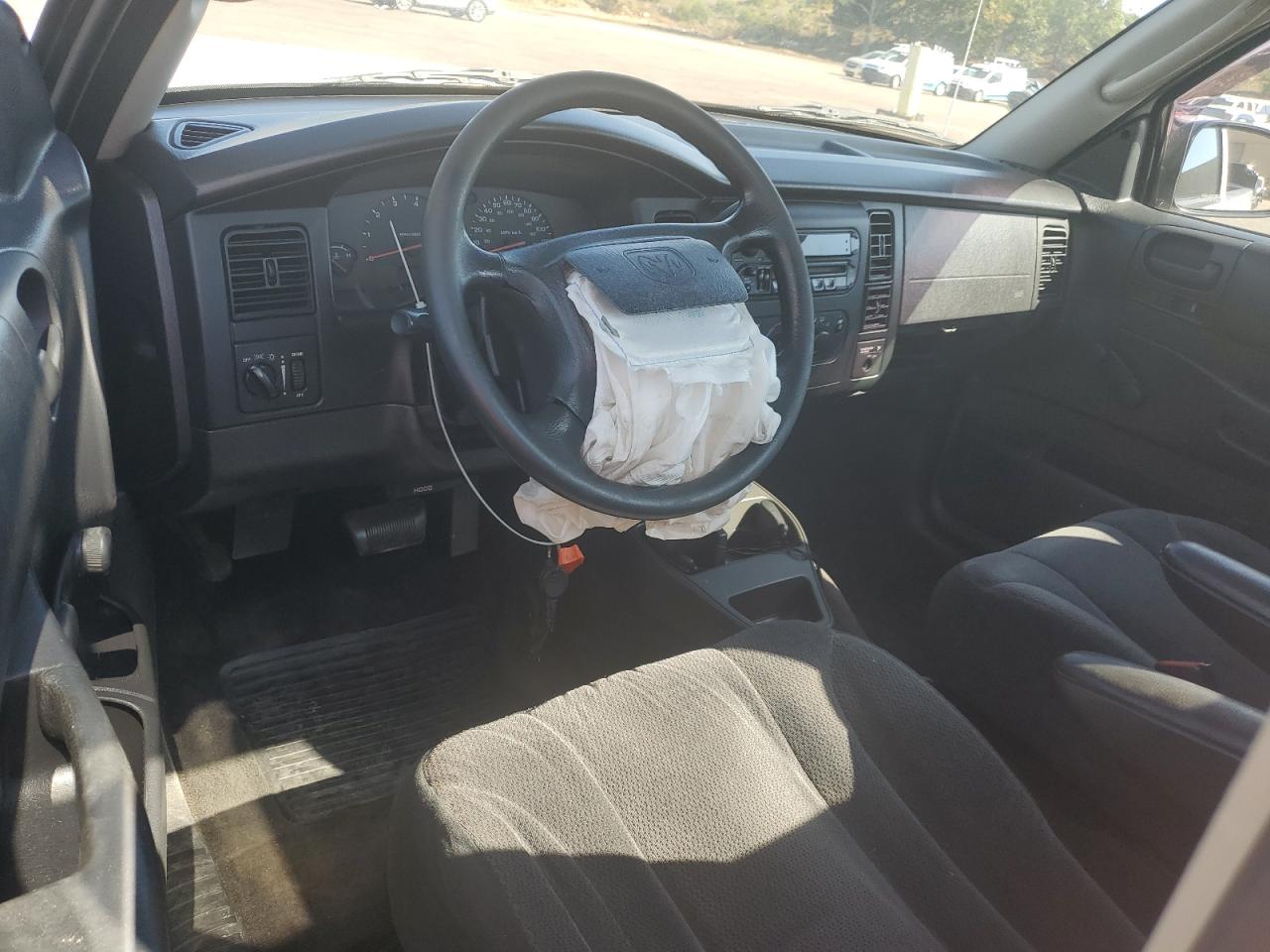 2004 Dodge Dakota Sxt VIN: 1D7FL16K24S558898 Lot: 81965965