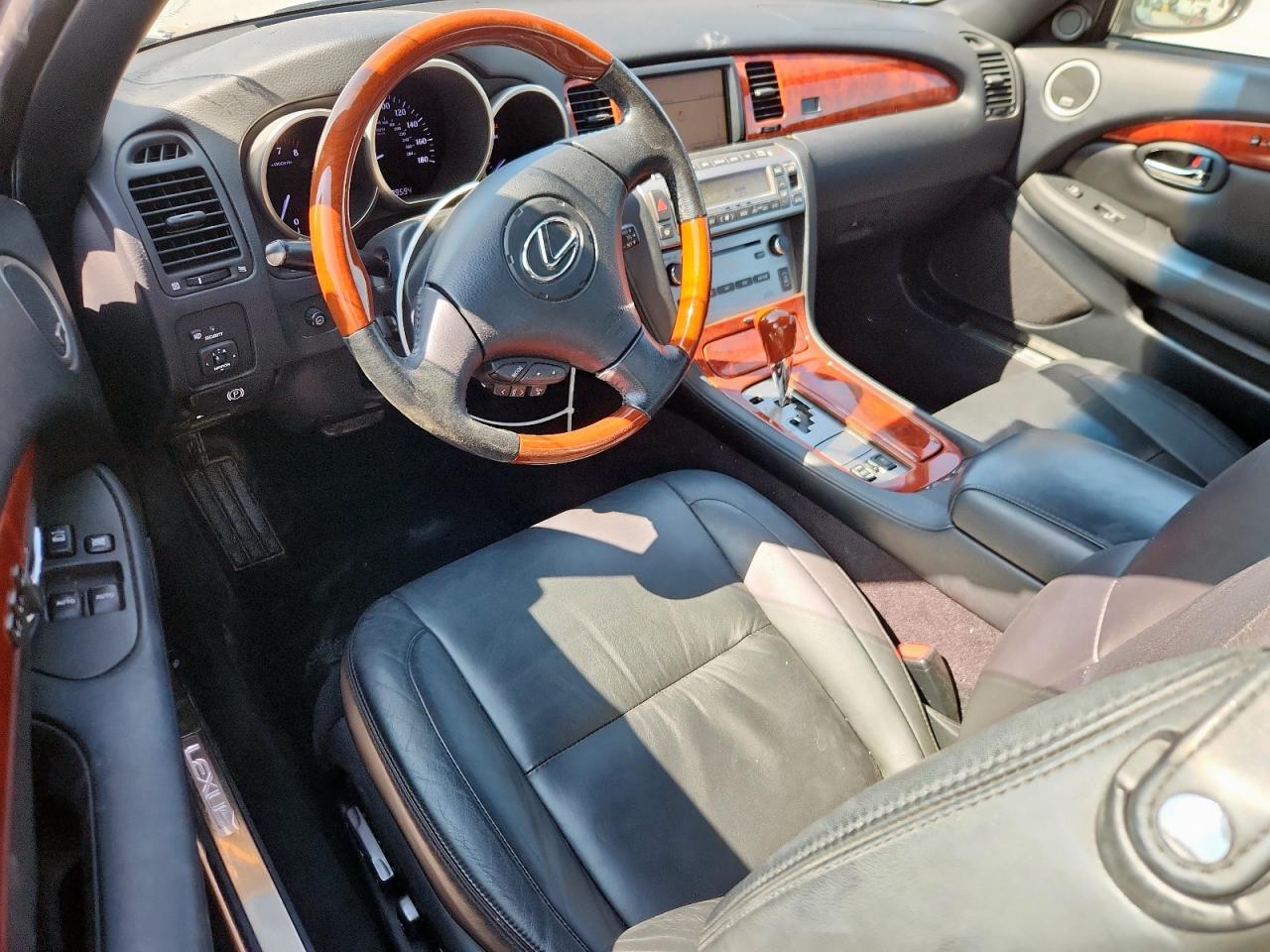 2010 Lexus Sc 430 VIN: JTHFN2EYXA9021939 Lot: 85944035