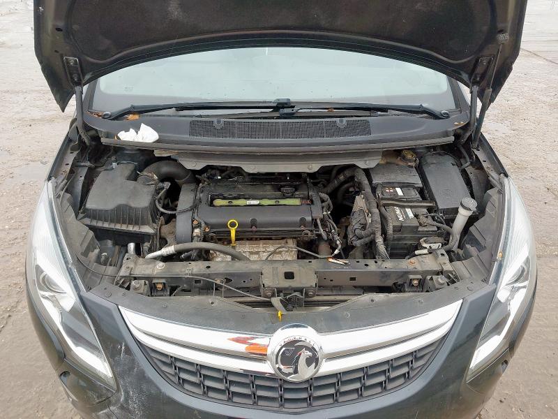 2013 VAUXHALL ZAFIRA TOURER EXCLUSIV 