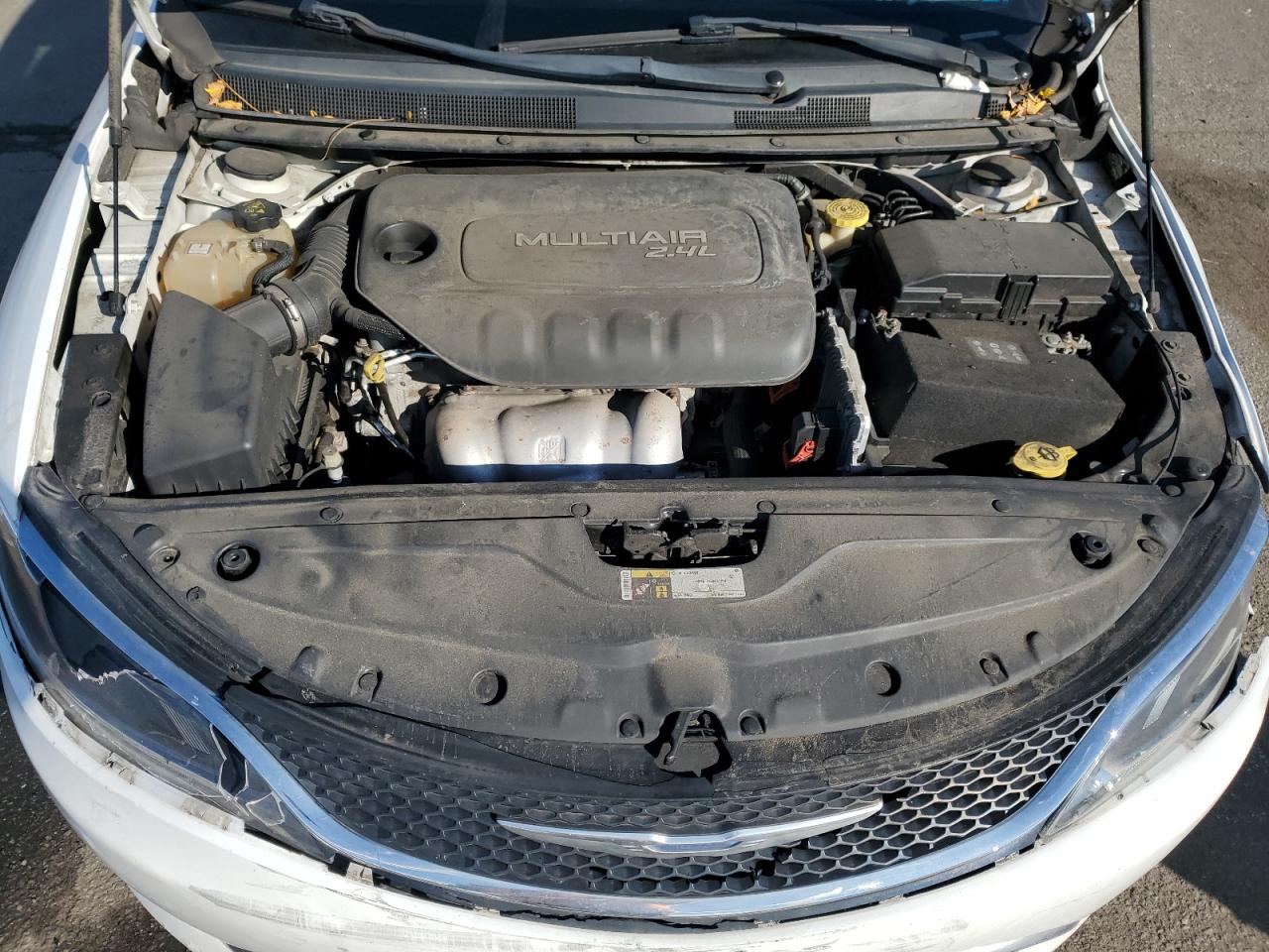 2015 Chrysler 200 Limited VIN: 1C3CCCAB8FN748436 Lot: 89707955