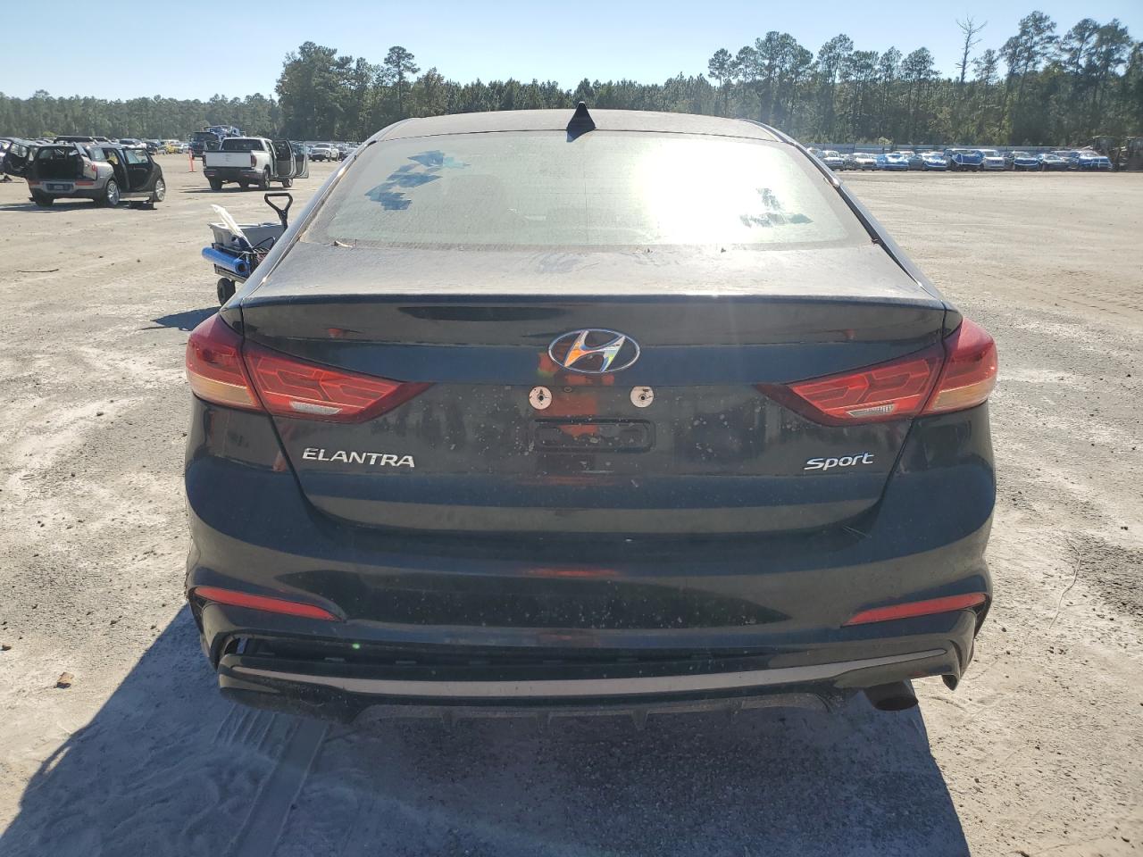 2017 Hyundai Elantra Sport VIN: KMHD04LB8HU318423 Lot: 86709195