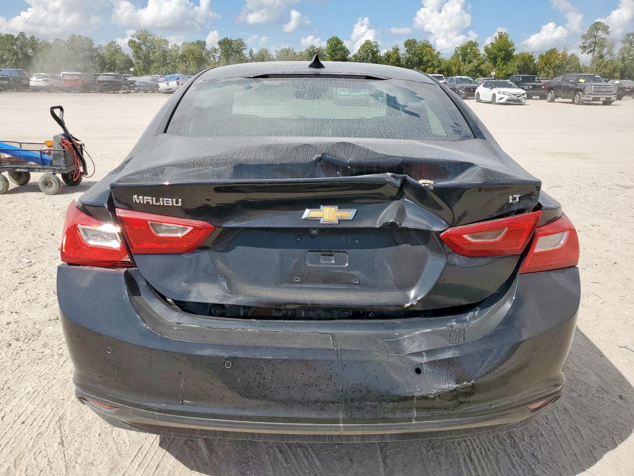 2017 Chevrolet Malibu Lt VIN: 1G1ZE5ST4HF221017 Lot: 85727905