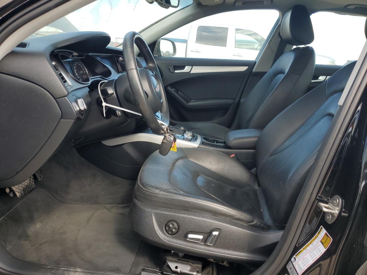 2015 Audi A4 Premium Plus VIN: WAUFFAFL6FN008998 Lot: 87231915