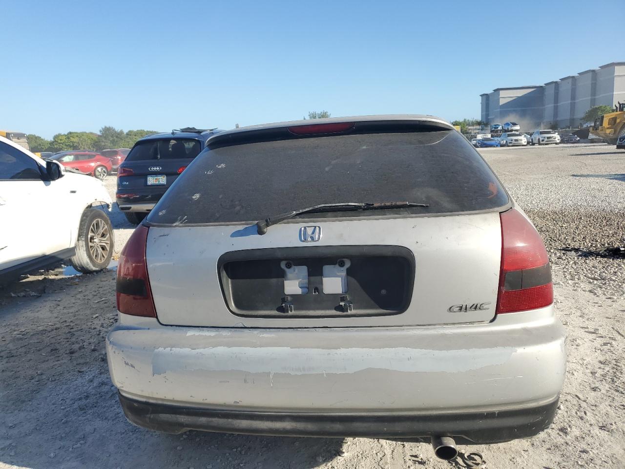 1998 Honda Civic Dx VIN: 2HGEJ6440WH122110 Lot: 84885255