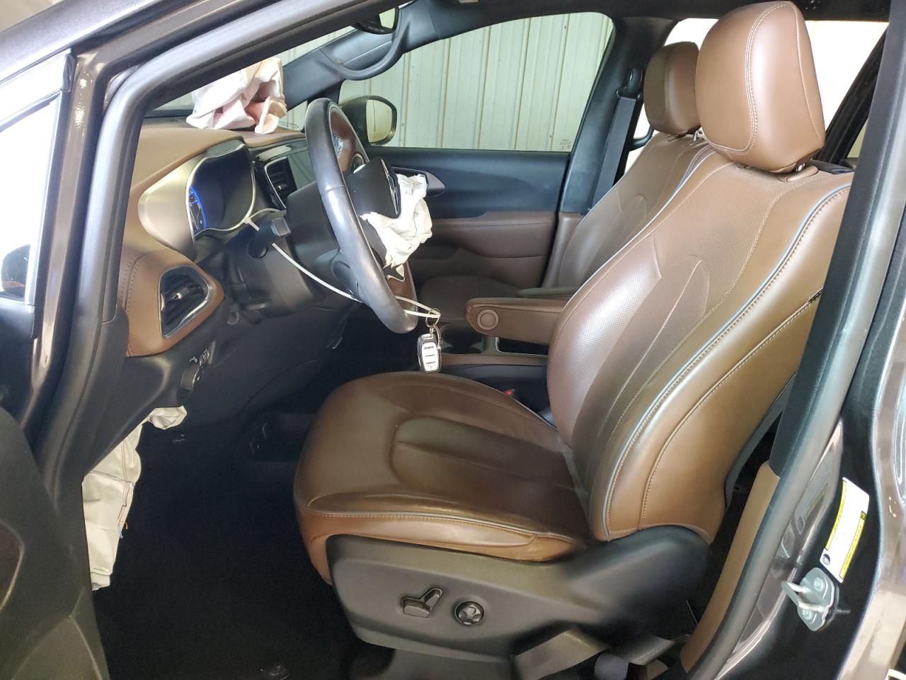 2020 Chrysler Pacifica Limited VIN: 2C4RC1GG1LR147106 Lot: 90688365