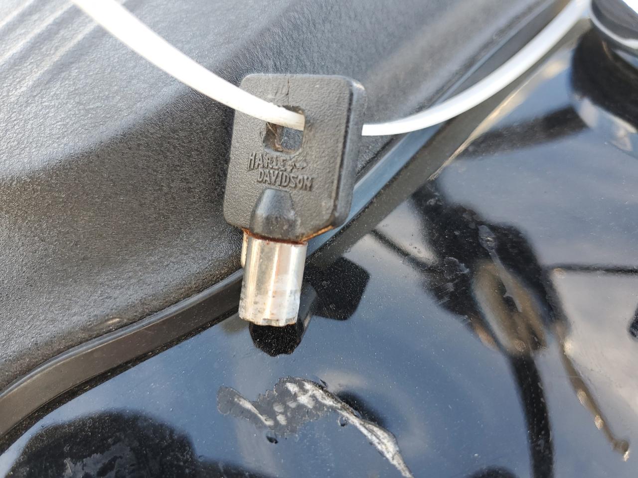 2012 Harley-Davidson Fxdb Dyna Street Bob VIN: 1HD1GX417CC338699 Lot: 84808385