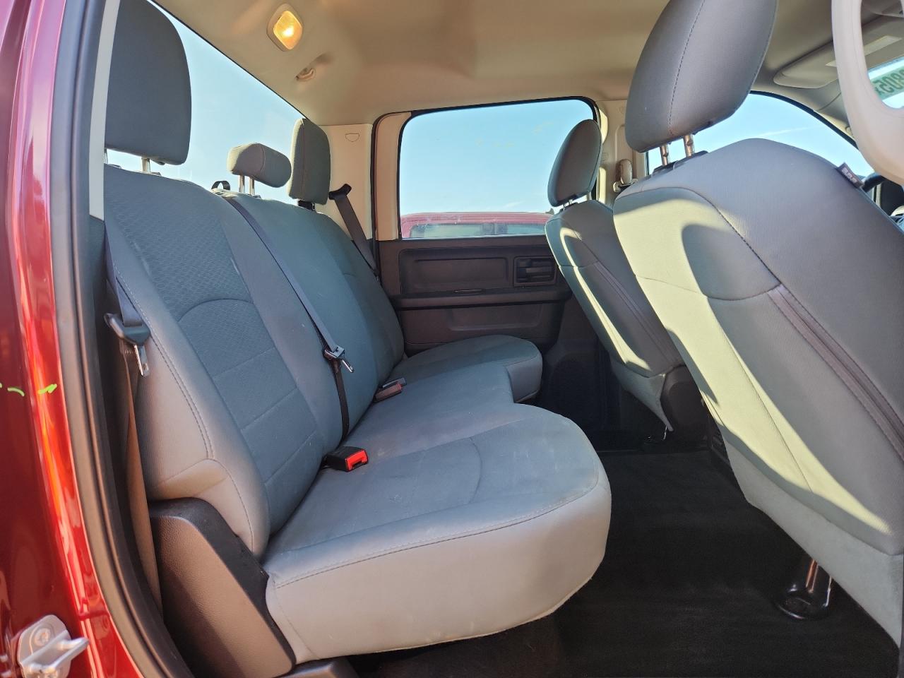 2016 Ram 1500 St VIN: 3C6RR6KT3GG225064 Lot: 84223805