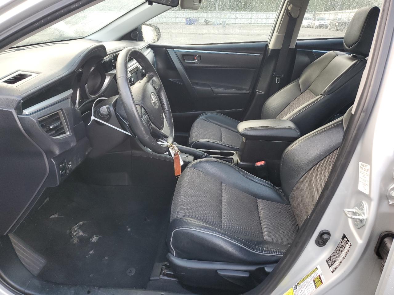 2015 Toyota Corolla L VIN: 5YFBURHE5FP270972 Lot: 86302715