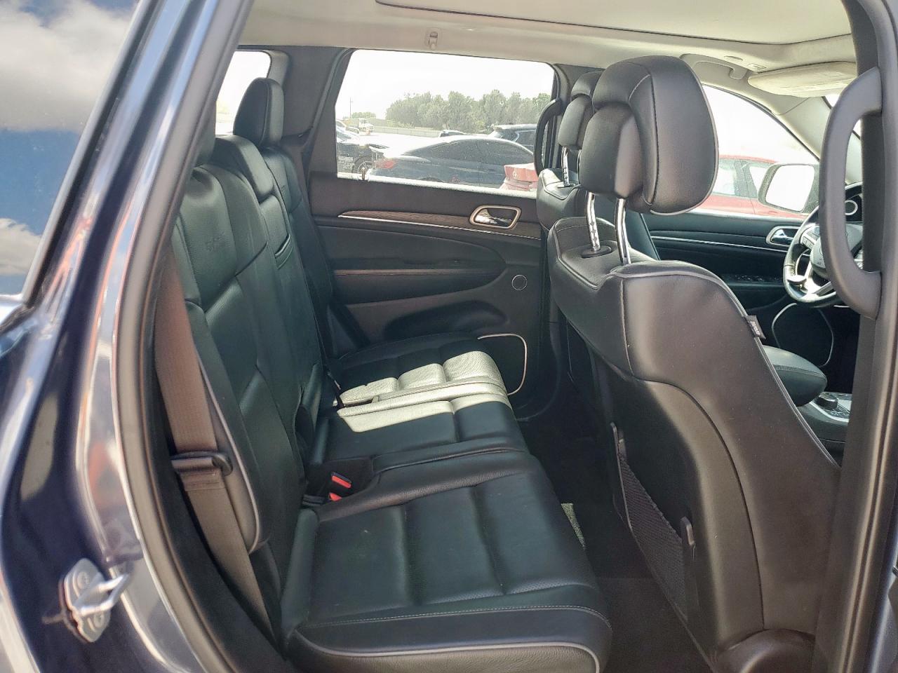 2019 Jeep Grand Cherokee Summit VIN: 1C4RJFJG0KC695987 Lot: 81882935