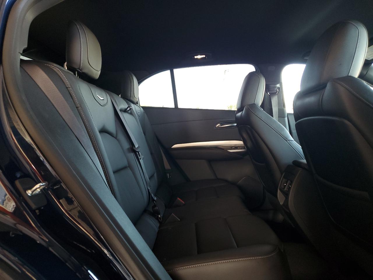 2021 Cadillac Xt4 Premium Luxury VIN: 1GYFZCR43MF055272 Lot: 86995405