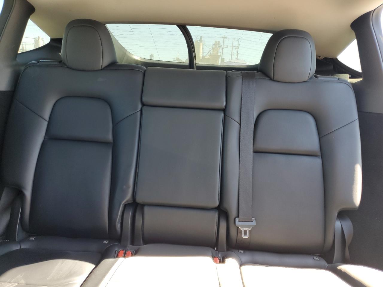 2024 Tesla Model Y VIN: 7SAYGDEE2RF070756 Lot: 90646845