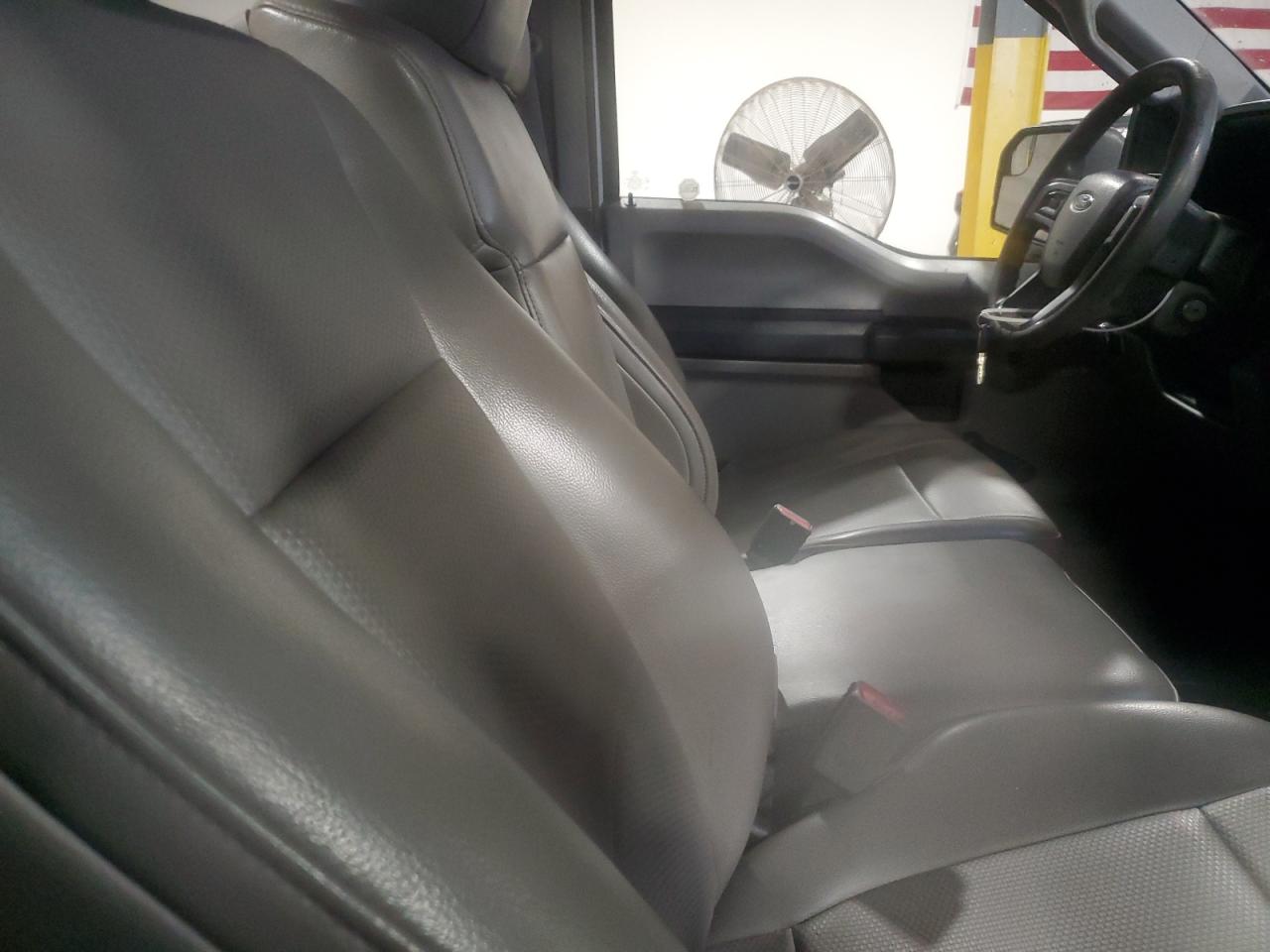 2017 Ford F150 VIN: 1FTMF1C8XHKE03359 Lot: 86470455